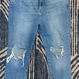 Good American Light Blue Distressed Skinny Jeans